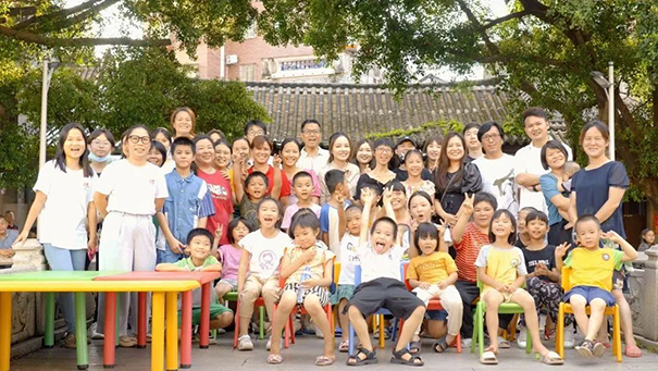 立邦“为爱刷新”走进城中村，用爱滋养孩子的童年！