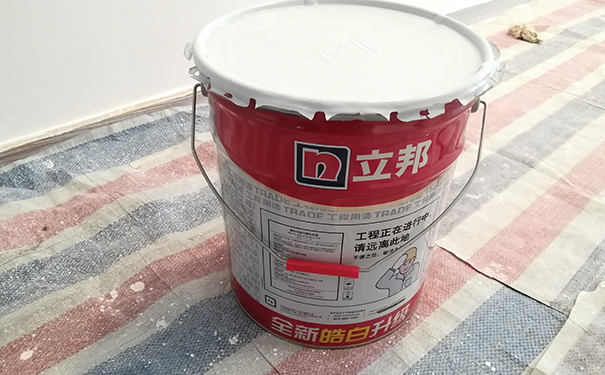 准备乳胶漆.png